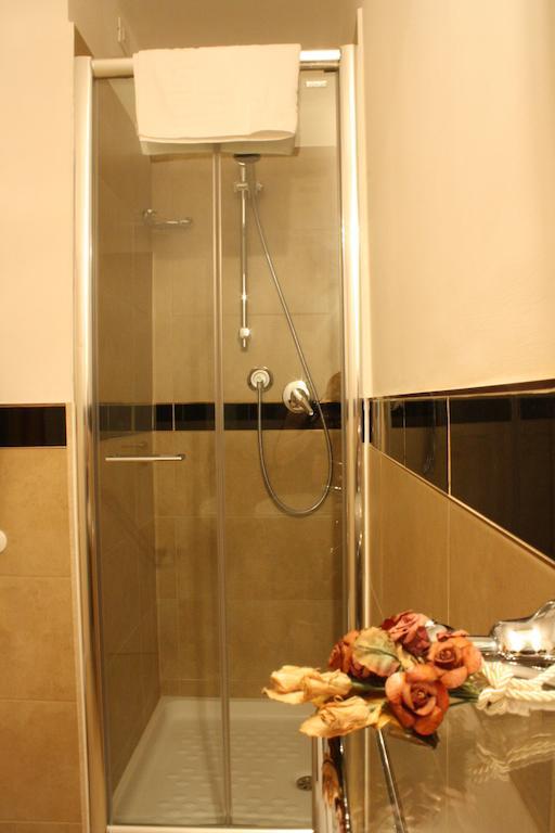 Le Sorelle Lumiere Bed & Breakfast Rome Room photo